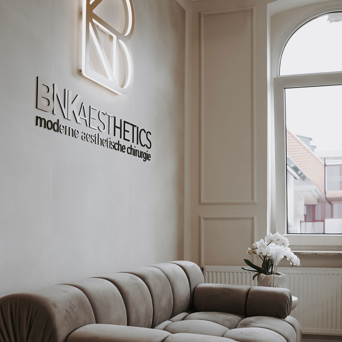 intro-square-praxis-1200-1200 intro-square-praxis-1200-1200